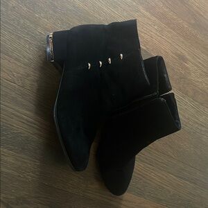 Vaneli Black Ankle Booties Sleek and Stylish